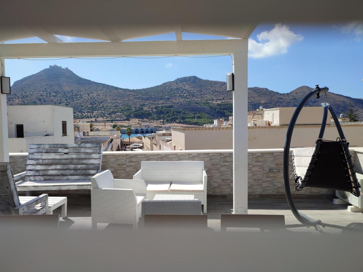 Centralissima Favignana Esterno foto